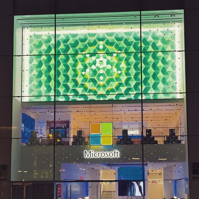 #green #digitalmaterials #holiday #retail #facade #façade