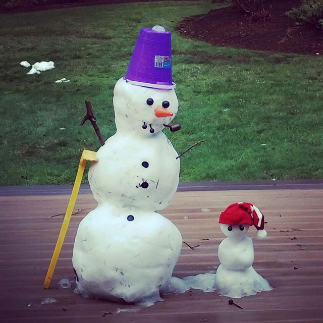 The #snowmen at the #galeestates are #standing #strong.  They are #built so well, they will #likely be here 'til #nextchristmas, #definitely until #easter.