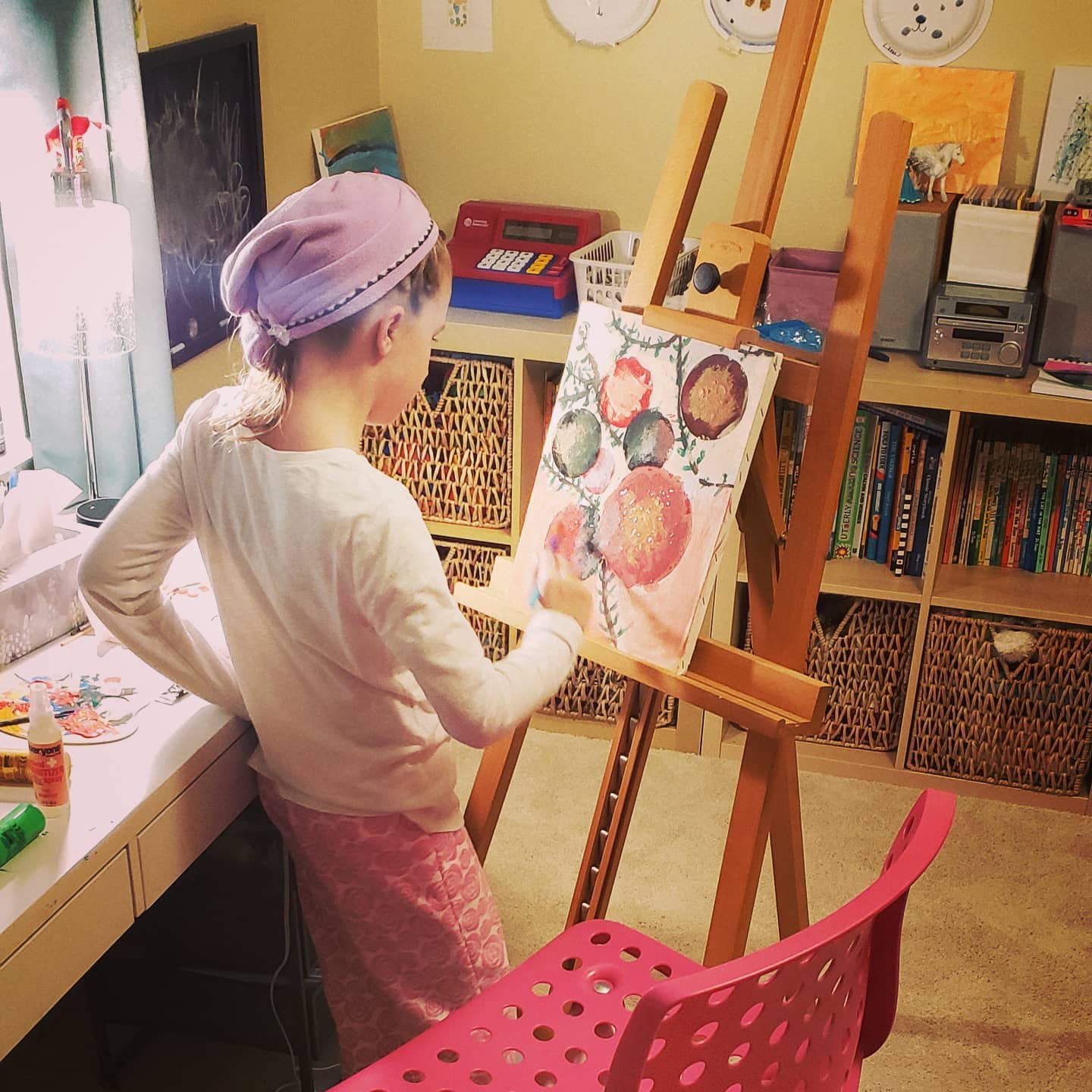 #MaiaGale in her #studio, #painting.  Daddy feels like he might have found someone to #carrythetorch. #GaleEstates